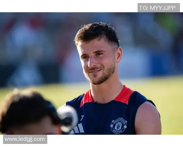 奥文足球之星崛起:从青训到巅峰,英格兰天才的非凡之路 奥文足球之星崛起:从青训到巅峰,英格兰天才的非凡之路