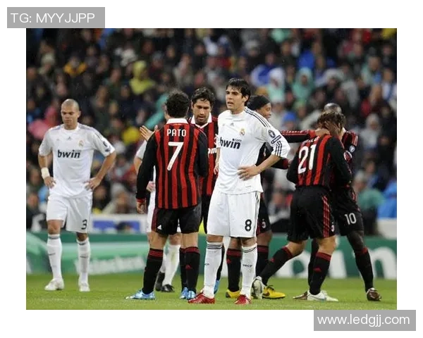 足球明星纹身贴时尚潮流大揭秘让你感受球场激情与个性魅力完美结合